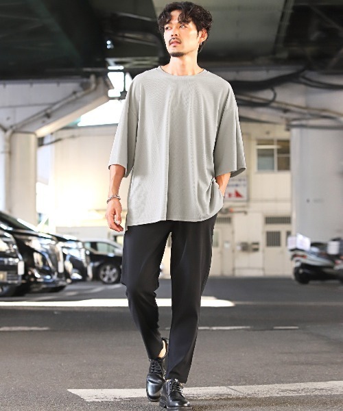 LUXSTYLE(ラグスタイル)の「ビッグシルエット無地半袖Tシャツ(Tシャツ/カットソー・メンズ・ブラック/グレイッシュベージュ/ブルーグレー/グレー/ブルー系その他/ホワイト・M/L)」の11枚目の写真
