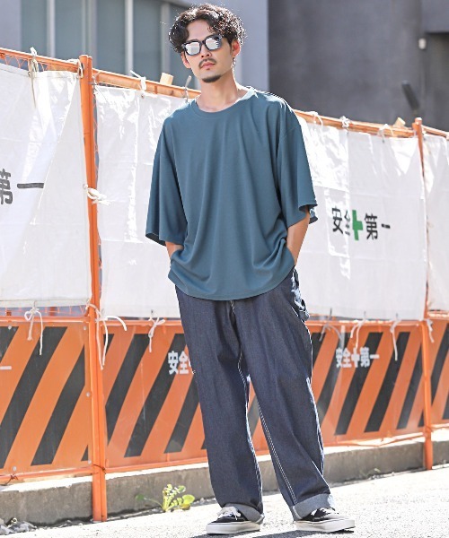 LUXSTYLE(ラグスタイル)の「ビッグシルエット無地半袖Tシャツ(Tシャツ/カットソー・メンズ・ブラック/グレイッシュベージュ/ブルーグレー/グレー/ブルー系その他/ホワイト・M/L)」の13枚目の写真