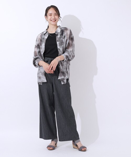 Cutie Blonde（キューティーブロンド）の「◆【洗える】大人の雰囲気を放つ　ぼかし柄シアーシャツ（シャツ/ブラウス・レディース・ベージュ系/ピンク系5/ブラック系・02/03/04）」の14枚目の写真