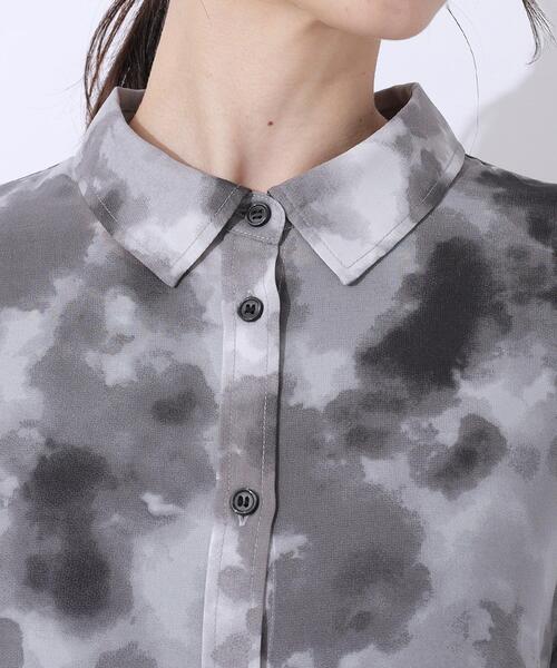 Cutie Blonde（キューティーブロンド）の「◆【洗える】大人の雰囲気を放つ　ぼかし柄シアーシャツ（シャツ/ブラウス・レディース・ベージュ系/ピンク系5/ブラック系・02/03/04）」の19枚目の写真