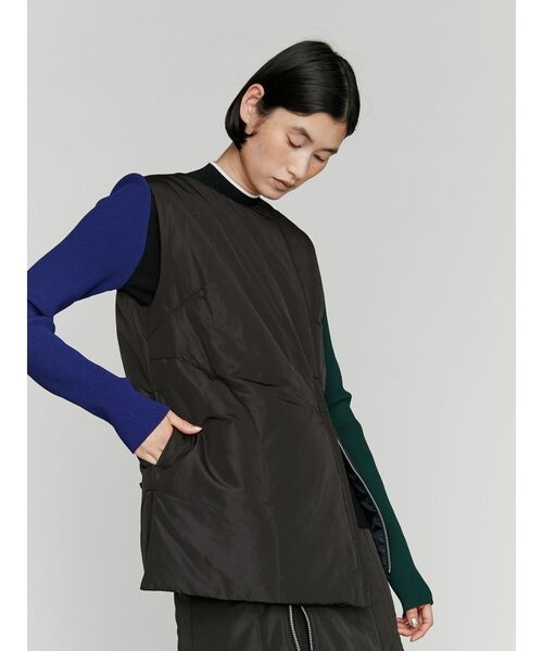 UN3D.（アンスリード）の「PADDED ZIP VEST / パテッドジップベスト