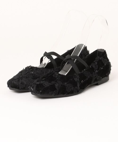 shoes365(シューズスリーシックスファイヴ)の「【shoes365】立体花デザインのパンプス(パンプス・レディース・オフホワイト/ブラック/ブラウン/グリーン・22.5cm/23.0cm/23.5cm/24.0cm/24.5cm)」の8枚目の写真