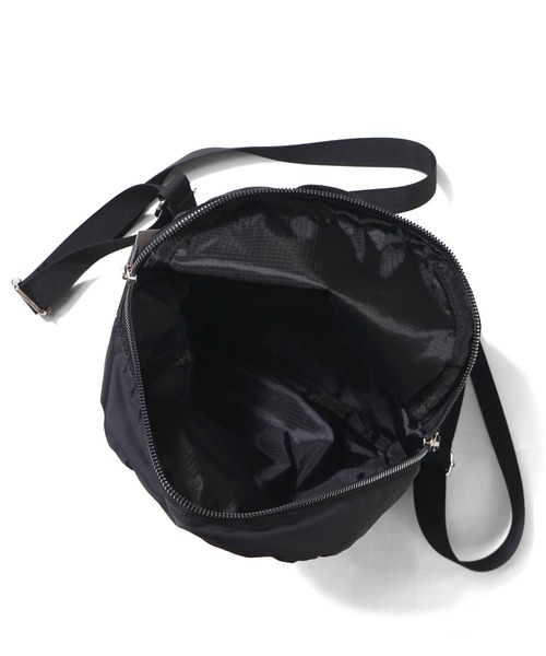 BEN DAVIS（ベンデイビス）の「【BEN DAVIS】SILVER ZIPPER MINI DAYPACK（バックパック/リュック・レディース・ブラック・FREE）」の6枚目の写真