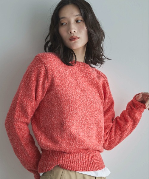 feepur（フェピュール）の「【ハンドウォッシャブル】メランジコンパクトニット（ニット/セーター・レディース・グレー/レッド/オリーブ/ブラック/パープル・MEDIUM）」の5枚目の写真