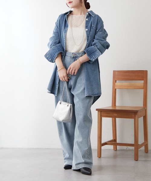 continuer de NICE CLAUP(コンティニューデナイスクラップ)の「【秋の定番アイテム】デニムシャツ(シャツ/ブラウス・レディース・ケミカルウォッシュ/ブラック・FREE)」の10枚目の写真