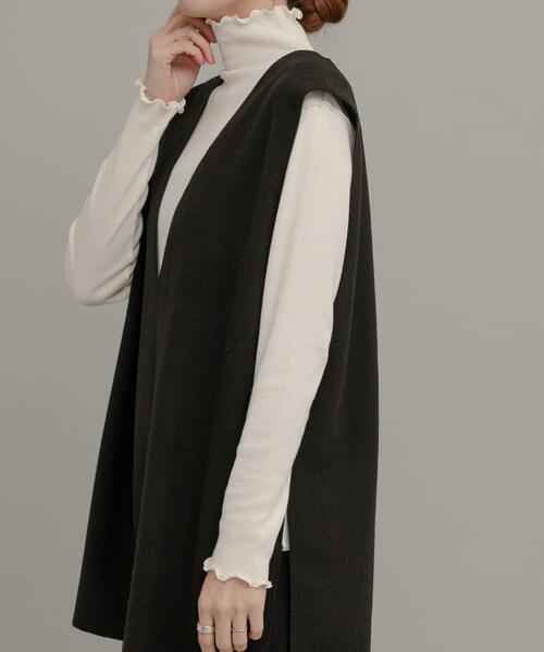 URBAN RESEARCH Sonny Label（アーバンリサーチサニーレーベル）の「『UR TECH』蓄熱ハイネックプルオーバー（Tシャツ/カットソー・レディース・チャコールグレー/ブラック/オフホワイト/ブルー/グリーン系その他・FREE）」の2枚目の写真