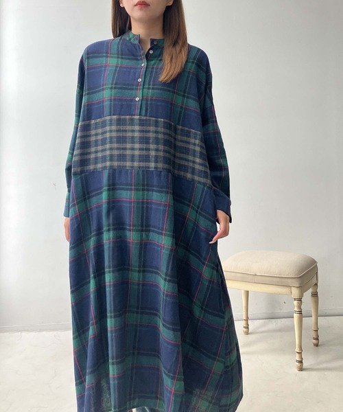 AS KNOW AS plus(アズノゥアズプラス)の「◇ゆるり切り替えミックスワンピ―ス(ワンピース・レディース・グレー系/ネイビー系/ブラック系/グレー系1/ネイビー系1/グリーン系/ネイビー・FREE)」の5枚目の写真