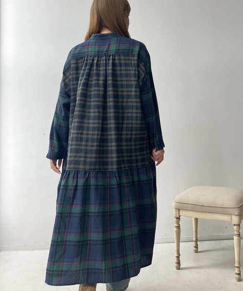 AS KNOW AS plus(アズノゥアズプラス)の「◇ゆるり切り替えミックスワンピ―ス(ワンピース・レディース・グレー系/ネイビー系/ブラック系/グレー系1/ネイビー系1/グリーン系/ネイビー・FREE)」の22枚目の写真