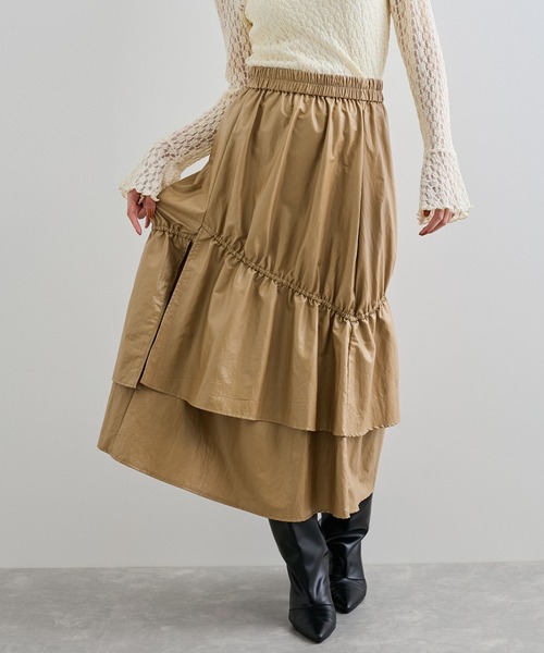 VIS（ビス）の「チンツ加工ギャザーロングスカート（スカート・レディース・ベージュ/ブラウン系その他・FREE）」の5枚目の写真