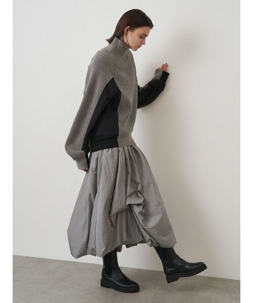 ELENDEEK（エレンディーク）の「マテリアルドッキングニット