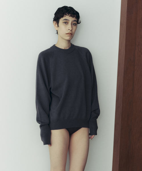 EMILY WEEK(エミリーウィーク)の「EMILYWEEK × NETENE. ボリュームスリーブプルオーバー(ニット/セーター・レディース・チャコールグレー/アイボリー/イエロー・FREE)」の16枚目の写真