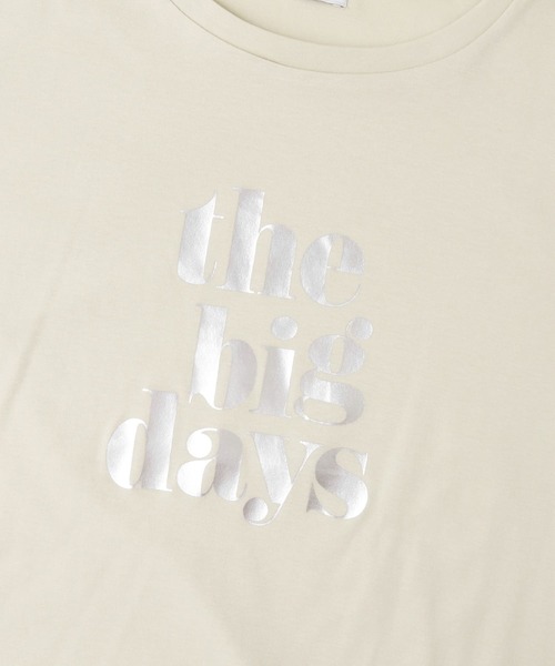 URBAN RESEARCH DOORS(アーバンリサーチドアーズ)の「箔プリントロゴTシャツ(Tシャツ/カットソー・レディース・ベージュ系その他/ホワイト・MEDIUM)」の22枚目の写真