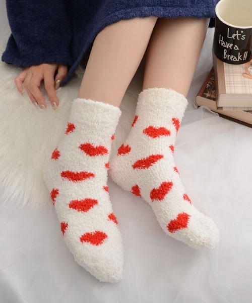 モコモコです(*^^*) float】ふわふわ モコモコ ハート柄 ルームソックス（ソックス