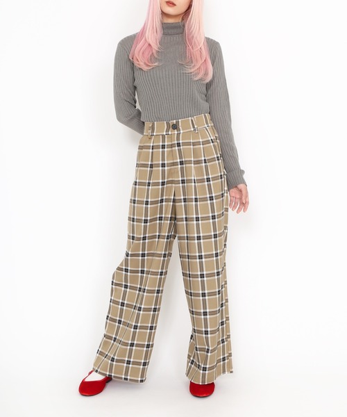 PUNYUS(プニュズ)の「タートルネックリブニット(ニット/セーター・レディース・サックスブルー/ライトピンク/グレー/ブラック・1/2/3/4)」の12枚目の写真