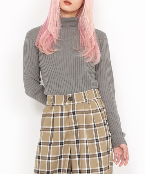 PUNYUS(プニュズ)の「タートルネックリブニット(ニット/セーター・レディース・サックスブルー/ライトピンク/グレー/ブラック・1/2/3/4)」の13枚目の写真