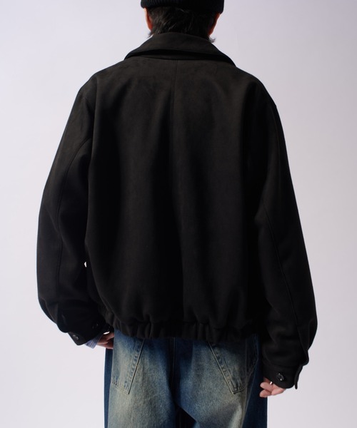 Lui's（ルイス）の「フェイクスウェードショートブルゾン（ブルゾン・メンズ・ブラック/ベージュ・S/M）」の6枚目の写真