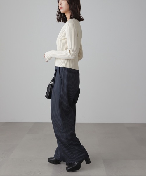 FREE'S MART(フリーズマート)の「◇フロントジップリブVネックニット(ニット/セーター・レディース・カーキ/グレー/ホワイト/ピンク・FREE)」の19枚目の写真