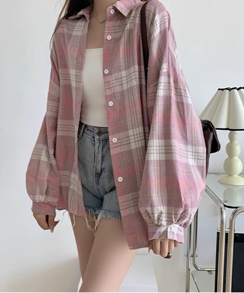 by LEGNA(バイレグナ)の「『欲しい』が見つかる圧倒的なバリエーション。オーバーサイズチェックシャツ(シャツ/ブラウス・レディース・ブラック/ピンク/グリーン/ベージュ/イエロー/ミント/オレンジ/グレー/オレンジ系その他/レモンイエロー/ライトピンク/ブルー/ライトイエロー/ブラウン・FREE)」の12枚目の写真