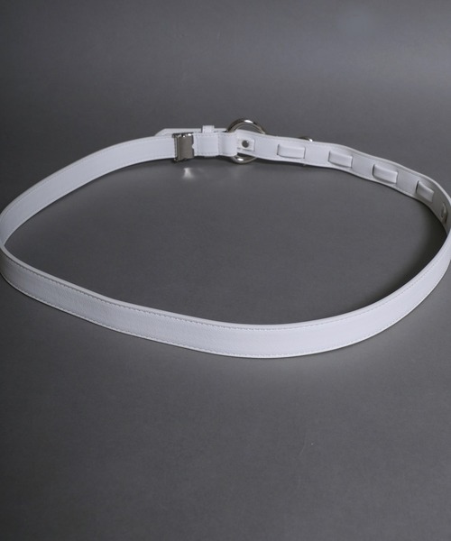 SITRY(シトリー)の「Hook Buckle Belt/フックバックル 25mm シンセティックレザーベルト(ベルト・メンズ・ホワイト/ブラック/ダークブラウン・FREE)」の5枚目の写真