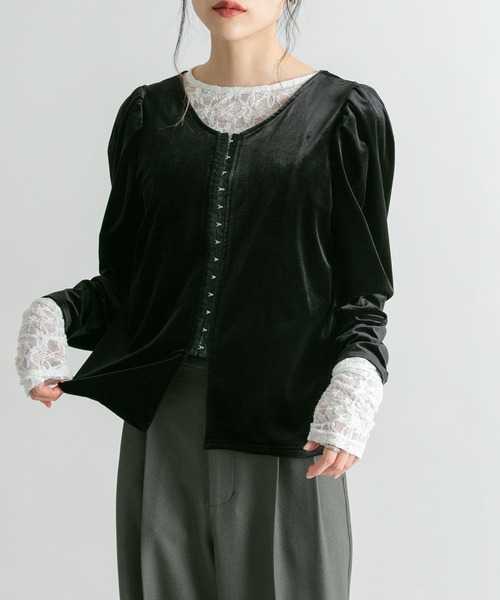 KBF（ケイビーエフ）の「パフスリーブ2WAYベロアトップス（Tシャツ/カットソー・レディース・ダークブラウン/アイボリー/ブラック・ONE）」の4枚目の写真