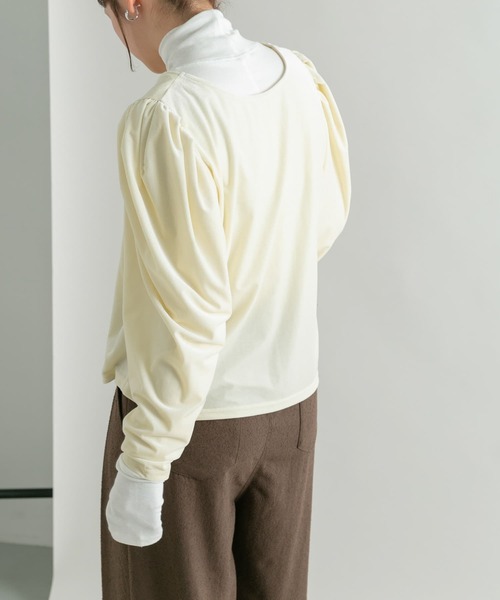 KBF（ケイビーエフ）の「パフスリーブ2WAYベロアトップス（Tシャツ/カットソー・レディース・ダークブラウン/アイボリー/ブラック・ONE）」の14枚目の写真