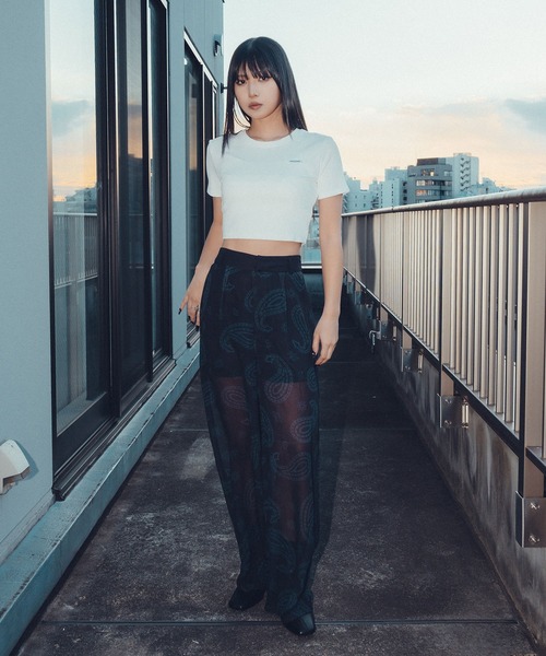 Subciety(サブサエティ)の「Brass logo rib tops【WOMEN】(Tシャツ/カットソー・レディース・ホワイト/ブラック・SMALL/MEDIUM)」の5枚目の写真