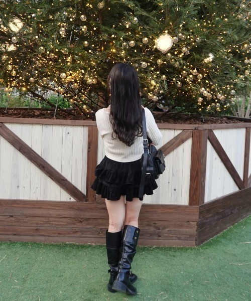 mellowneon（メロウネオン）の「フリルミニスカート（スカート・レディース・ホワイト/ブラック/アイボリー・FREE）」の17枚目の写真