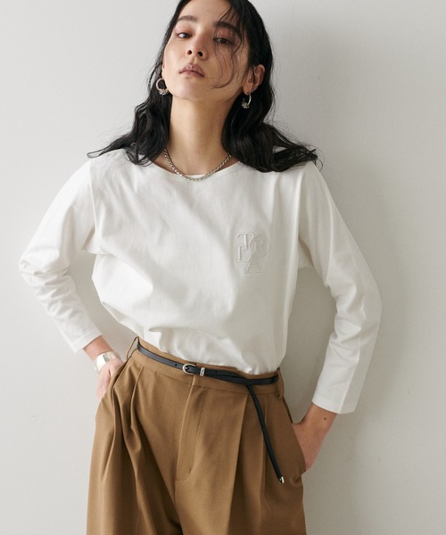 LARUTA（ラルータ）の「【LARUTA】厚盛りちびロゴ刺繍ロンT（Tシャツ/カットソー・レディース・オフホワイト/その他1/その他2/その他3/その他4・FREE）」の8枚目の写真