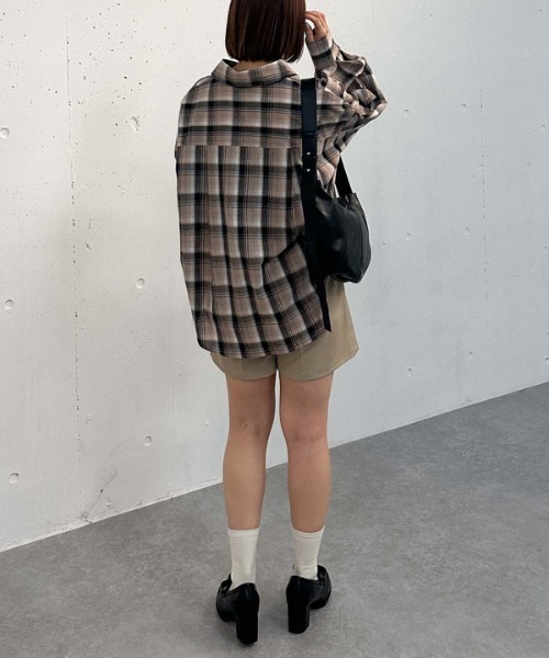 archives（アルシーヴ）の「【25ss】スプリングチェックミドルシャツ（シャツ/ブラウス・レディース・ベージュ/グレー・MEDIUM）」の3枚目の写真