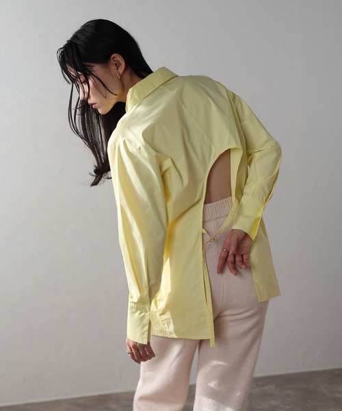 LIGHT-YELLOW
