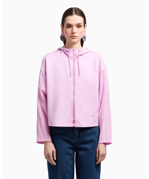 EMPORIO ARMANI(エンポリオアルマーニ)の「【エンポリオ アルマーニ】フード付きジップアップブルゾン インターロックジャージー(ブルゾン・レディース・ブラック/ピンク・36/38/40/42)」の1枚目の写真