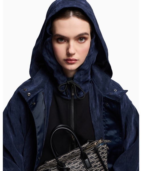 EMPORIO ARMANI(エンポリオアルマーニ)の「【エンポリオ アルマーニ】フード付きジップアップブルゾン インターロックジャージー(ブルゾン・レディース・ブラック/ピンク・36/38/40/42)」の5枚目の写真