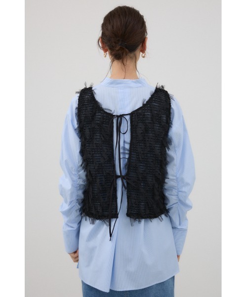 crie conforto（クリーコンフォルト）の「前後2WAYリボンフリンジベスト　秋服 / 冬服 / レイヤード（ベスト・レディース・ブラック/アイボリー・FREE）」の8枚目の写真