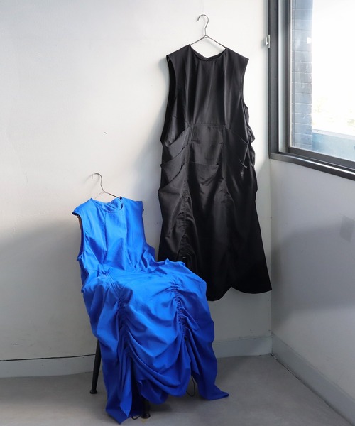 antiqua（アンティカ）の「ギャザーボリュームワンピース（ワンピース・レディース・ブルー/ブラック・ONESIZE）」の13枚目の写真