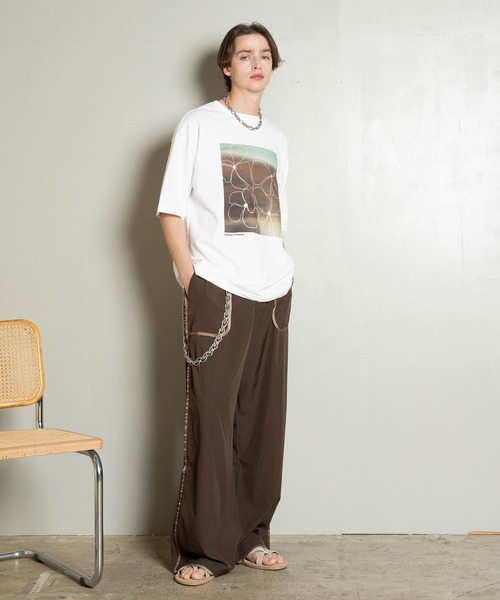 Forte(フォルテ)(フォルテ)の「West Side Modern Graphic T-Shirts/ウエストサイドモダングラフィックTシャツ/中肉厚/滑らかな肌触り(Tシャツ/カットソー・メンズ・ブラック/ホワイト・MEDIUM/LARGE)」の4枚目の写真