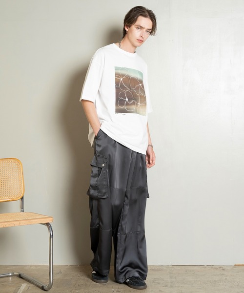 Forte(フォルテ)(フォルテ)の「West Side Modern Graphic T-Shirts/ウエストサイドモダングラフィックTシャツ/中肉厚/滑らかな肌触り(Tシャツ/カットソー・メンズ・ブラック/ホワイト・MEDIUM/LARGE)」の5枚目の写真