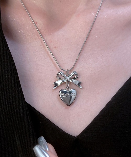 LAC-VERT（ラック・ヴェール）の「リボンチャームネックレスアソート（ネックレス・レディース・その他2/その他1・FREE）」の2枚目の写真