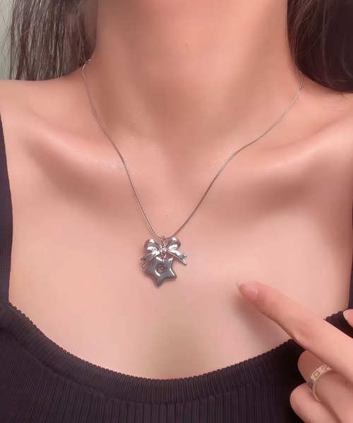 LAC-VERT（ラック・ヴェール）の「リボンチャームネックレスアソート（ネックレス・レディース・その他2/その他1・FREE）」の3枚目の写真