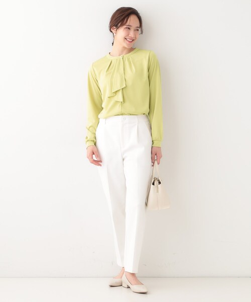 DRESKIP（ドレスキップ）の「【洗える/S-LL/洗濯後しわになりにくい】ブラウス見えボウタイ風トップス（Tシャツ/カットソー・レディース・オフホワイト/ライトグリーン/ベージュ・04/01/02/03）」の10枚目の写真