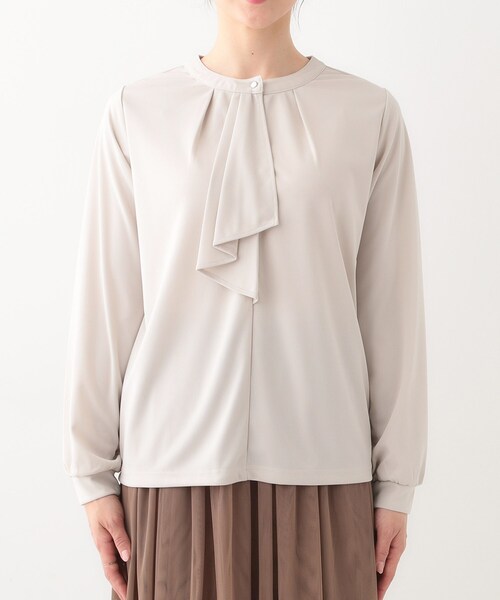 DRESKIP（ドレスキップ）の「【洗える/S-LL/洗濯後しわになりにくい】ブラウス見えボウタイ風トップス（Tシャツ/カットソー・レディース・オフホワイト/ライトグリーン/ベージュ・04/01/02/03）」の16枚目の写真
