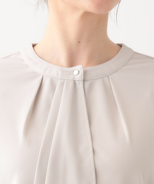 DRESKIP（ドレスキップ）の「【洗える/S-LL/洗濯後しわになりにくい】ブラウス見えボウタイ風トップス（Tシャツ/カットソー・レディース・オフホワイト/ライトグリーン/ベージュ・04/01/02/03）」の19枚目の写真