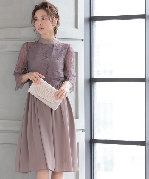 haremode（ハレモード）の「結婚式 お呼ばれ 謝恩会 成人式 対応 クラッチバッグ 変形フラップ サテン ビジューライン チェーン付き2WAY パーティ オケージョン バッグ（クラッチバッグ・レディース・ブラック/シルバー/ベージュ・FREE）」の12枚目の写真