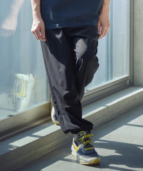 ADAM PATEK(アダムパテック)の「mp13328-ripple tuck relax pants タックパンツ(その他パンツ・メンズ・ブラック/チャコール・2/1)」の12枚目の写真