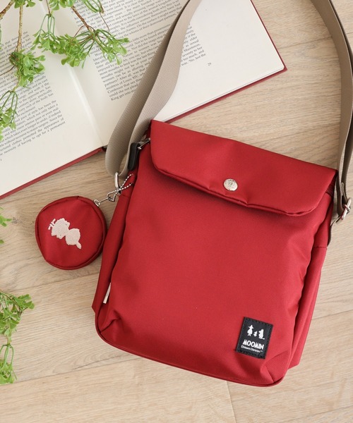 MOOMIN（ムーミン）の「MOOMIN フラップデザインタテ型ショルダーバッグ（ショルダーバッグ・レディース・ブラック/レッド/ベージュ/グリーン・FREE）」の4枚目の写真
