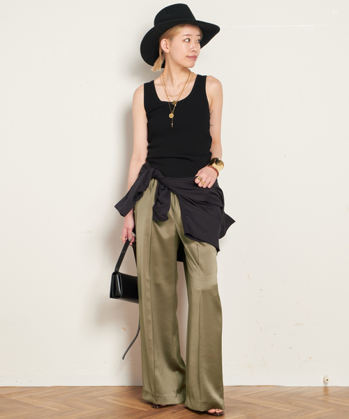 AP STUDIO（エーピーストゥディオ）の「サテンプルオンパンツ（その他パンツ・レディース・ネイビー/カーキ・38/36）」の16枚目の写真