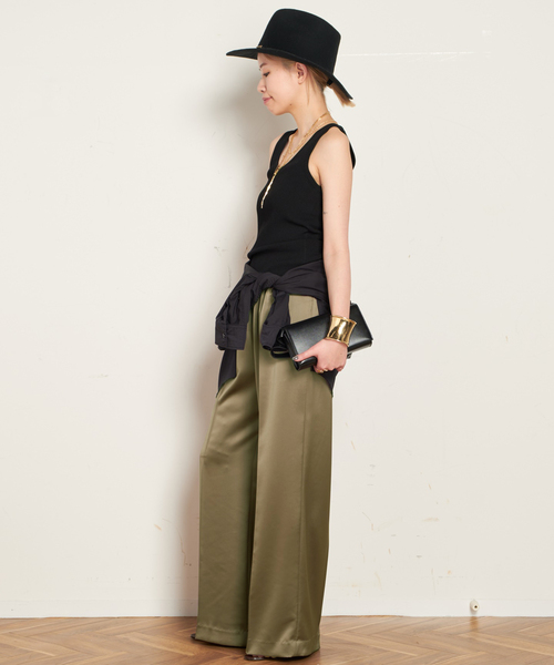 AP STUDIO（エーピーストゥディオ）の「サテンプルオンパンツ（その他パンツ・レディース・ネイビー/カーキ・38/36）」の17枚目の写真