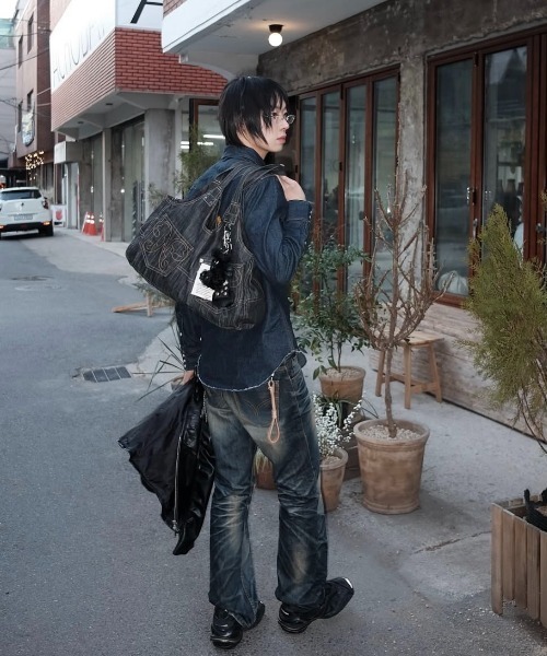 [FANCY CLUB] BIG POCKET DENIM SHOULDER バッグ★韓国★人気★ 韓国＊［FANCY CLUB］BIG POCKET DENIM SHOULDER BAG BLACK