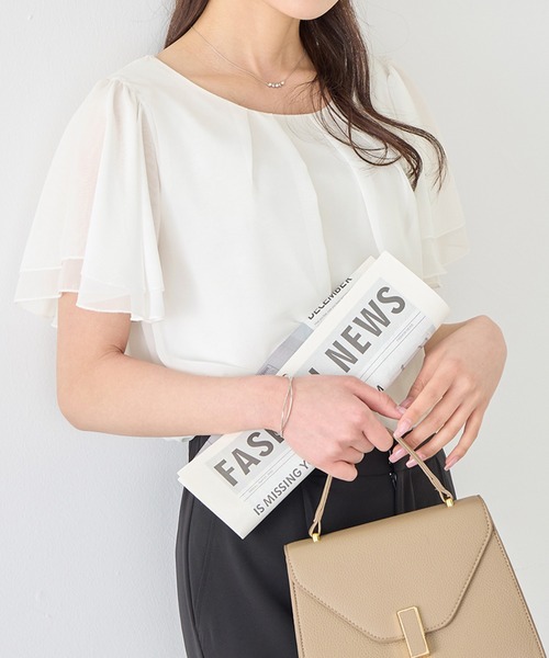 alotta（アロッタ）の「インナー付きフリル袖シフォンタックブラウス（シャツ/ブラウス・レディース・ホワイト/ブラック/ネイビー/サックスブルー・M/L/LL/3L）」の5枚目の写真