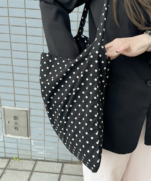 Birthday room（バースデイルーム）の「ドットショルダーBAG/dot shoulder bag（ショルダーバッグ・レディース・ブラック/アイボリー・FREE）」の16枚目の写真