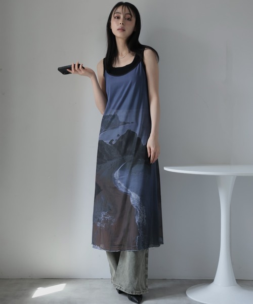 Ulysses（ユリシス）の「アートプリントシアーワンピース（ワンピース・レディース・グレー/ブラック・F）」の3枚目の写真